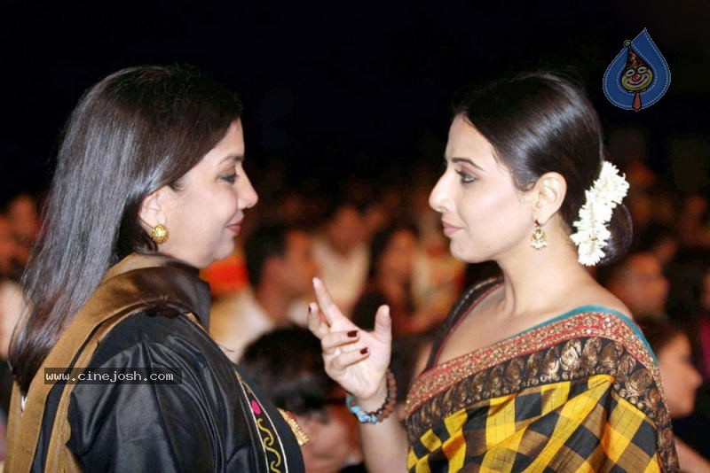 Bolly Celebs at BIG STAR Entertainment Awards - 31 / 79 photos