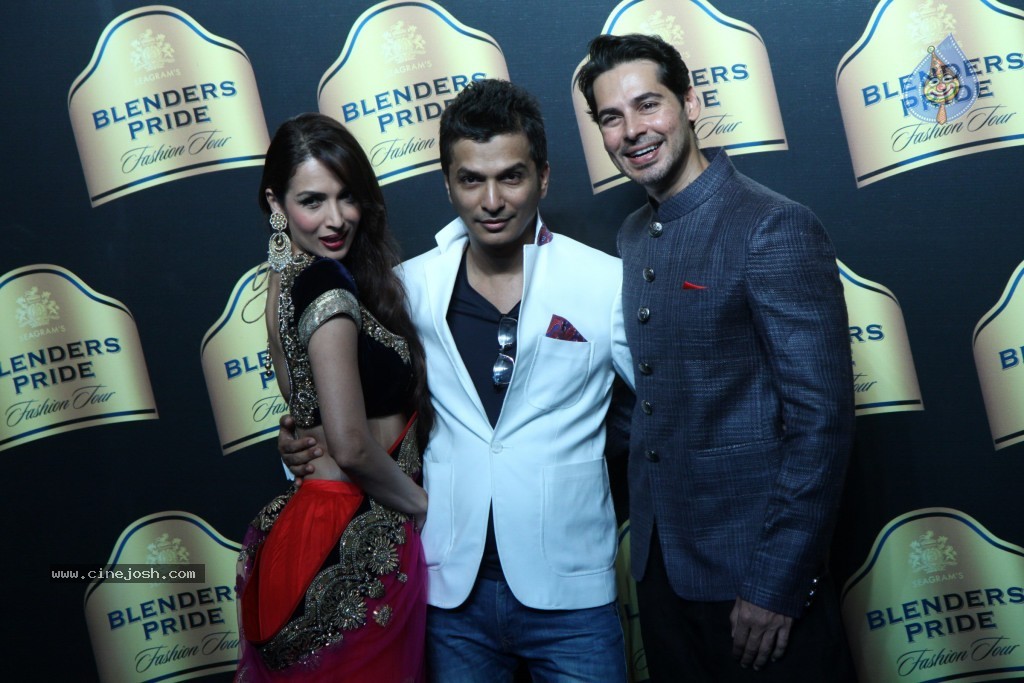 Bolly Celebs at Blenders Pride Fashion Tour 2013 - 18 / 107 photos