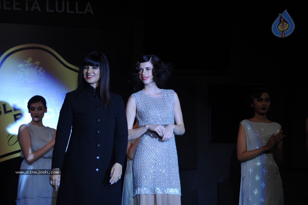 Bolly Celebs at Blenders Pride Fashion Tour 2013 - 44 / 107 photos