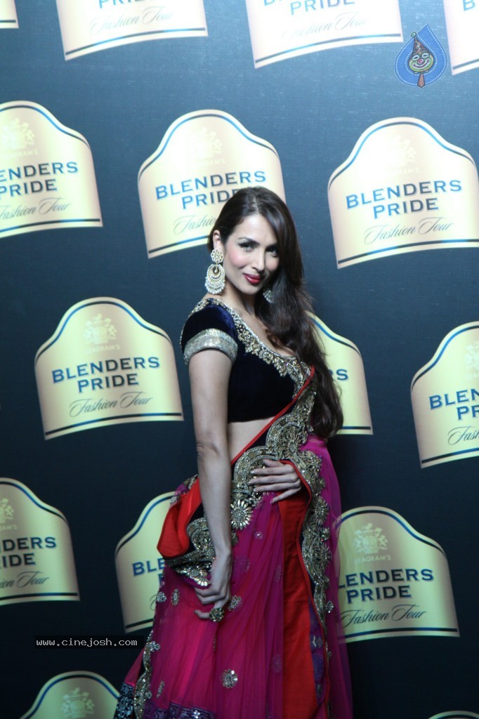 Bolly Celebs at Blenders Pride Fashion Tour 2013 - 52 / 107 photos