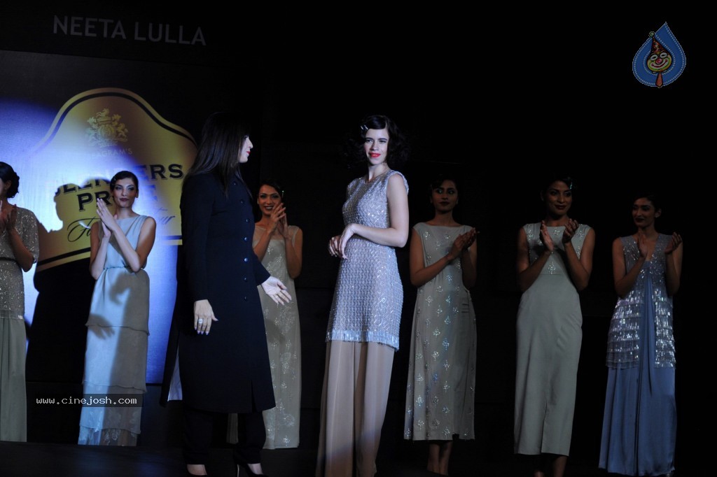 Bolly Celebs at Blenders Pride Fashion Tour 2013 - 56 / 107 photos
