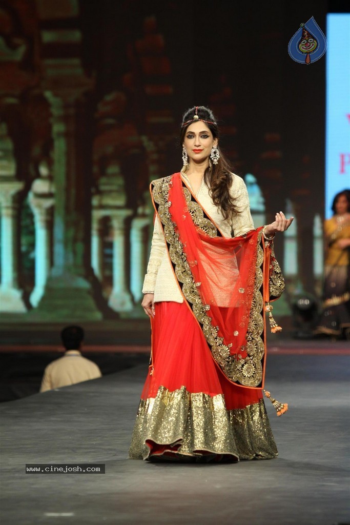 Bolly Celebs at Caring with Style Fashion Show - 59 / 136 photos