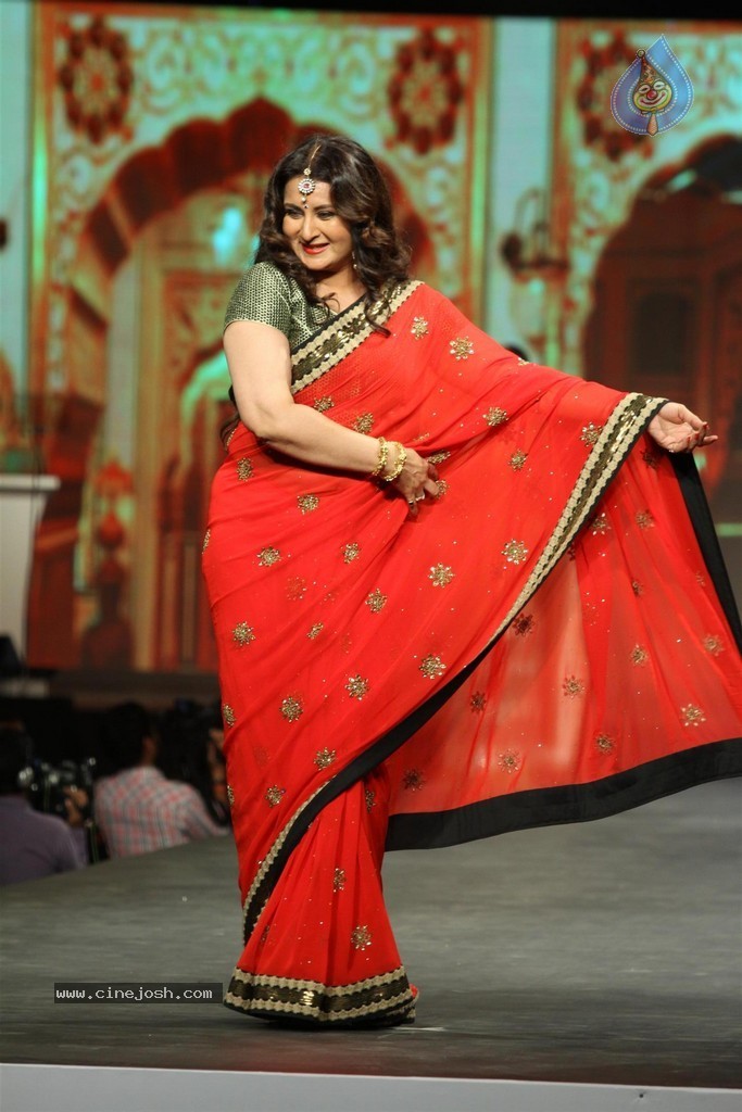 Bolly Celebs at Caring with Style Fashion Show - 62 / 136 photos
