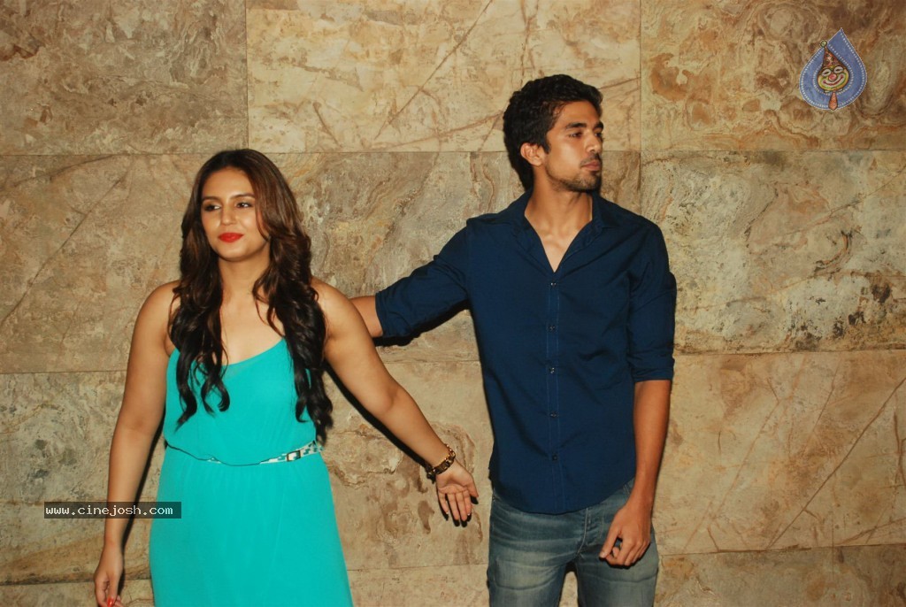 Bolly Celebs at D Day Special Show - 53 / 93 photos