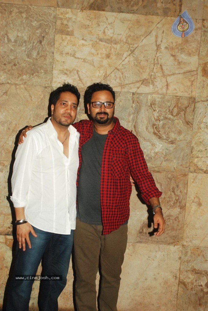 Bolly Celebs at D Day Special Show - 77 / 93 photos