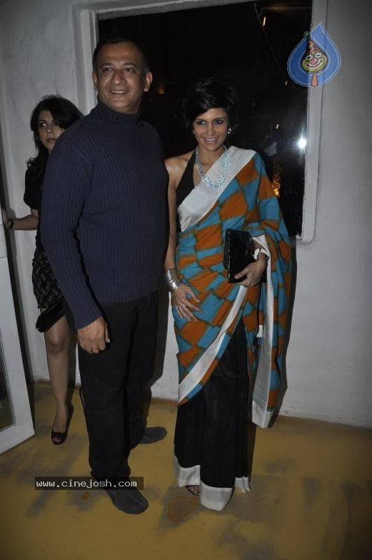 Bolly Celebs at Dabboo Ratnani Calendar Launch - 52 / 123 photos