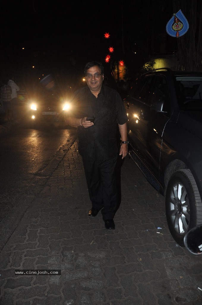 Bolly Celebs at Dabboo Ratnani Calendar Launch 01 - 11 / 64 photos