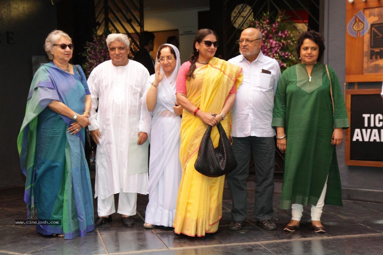 Bolly Celebs at Dadasaheb Phalke Award Presentation  - 22 / 111 photos