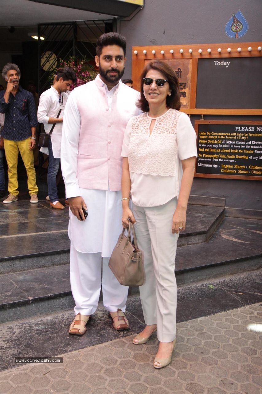 Bolly Celebs at Dadasaheb Phalke Award Presentation  - 39 / 111 photos