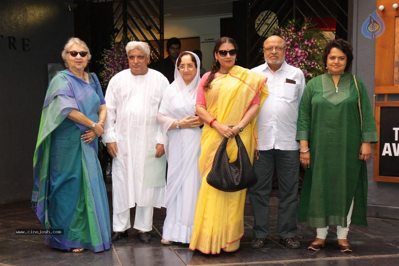 Bolly Celebs at Dadasaheb Phalke Award Presentation  - 50 / 111 photos