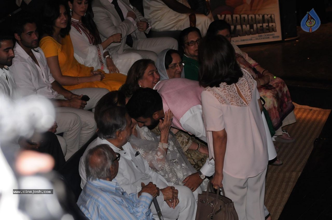 Bolly Celebs at Dadasaheb Phalke Award Presentation  - 74 / 111 photos