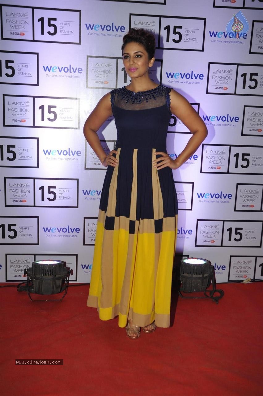 Bolly Celebs at Day 2 LFW Summer Resort 2015 - 59 / 72 photos