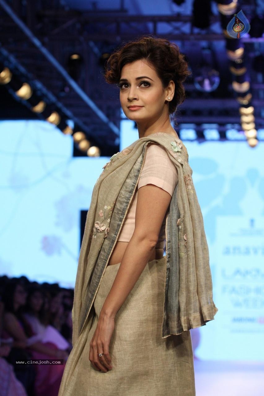 Bolly Celebs at Day 3 LFW Summer Resort 2015 - 74 / 115 photos