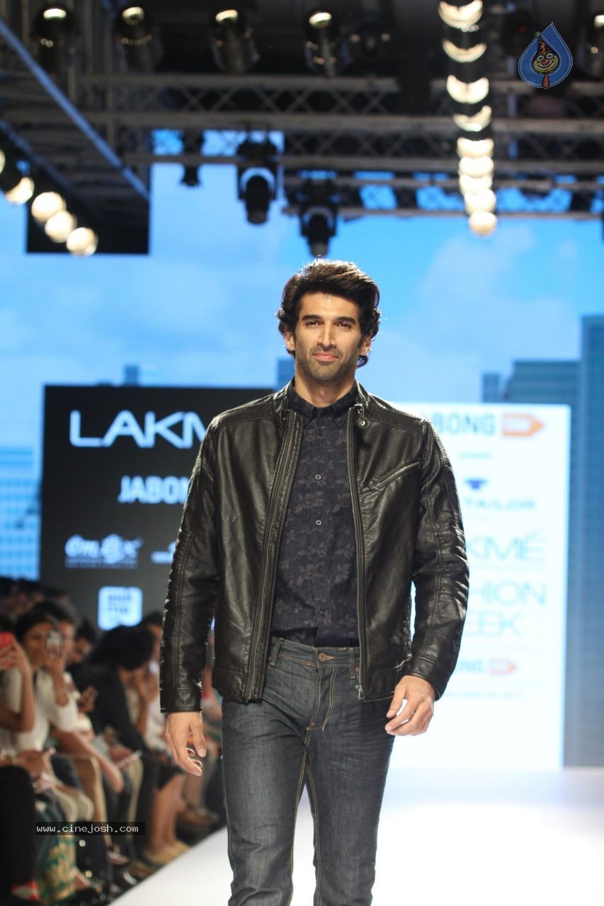 Bolly Celebs at Day 4 LFW Summer Resort 2015 - 69 / 72 photos