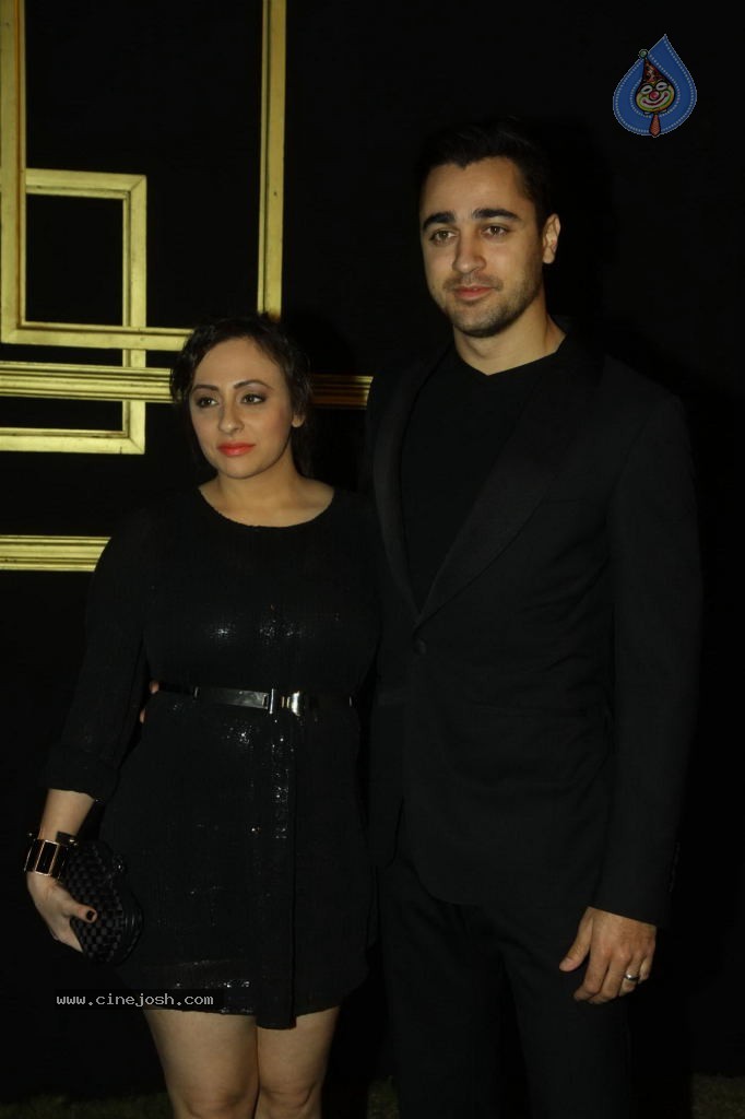 Bolly Celebs at Deepika Padukone Black n Gold Party - 44 / 49 photos