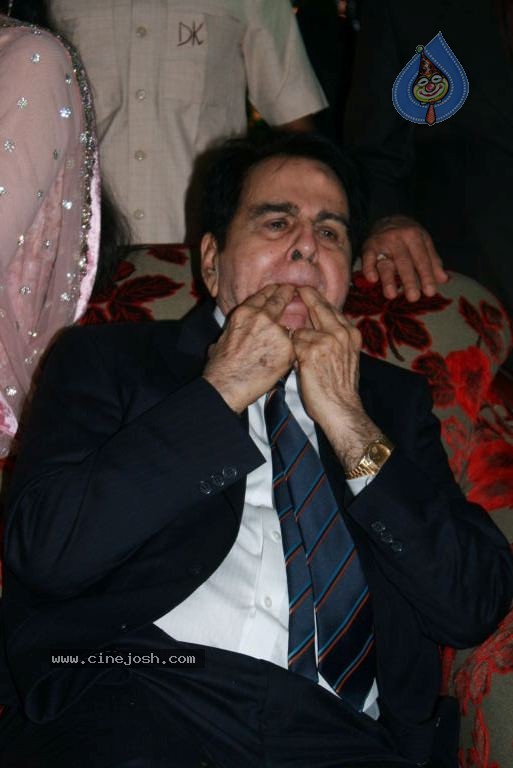 Bolly Celebs at Dilip Kumar Bday Party - 13 / 21 photos