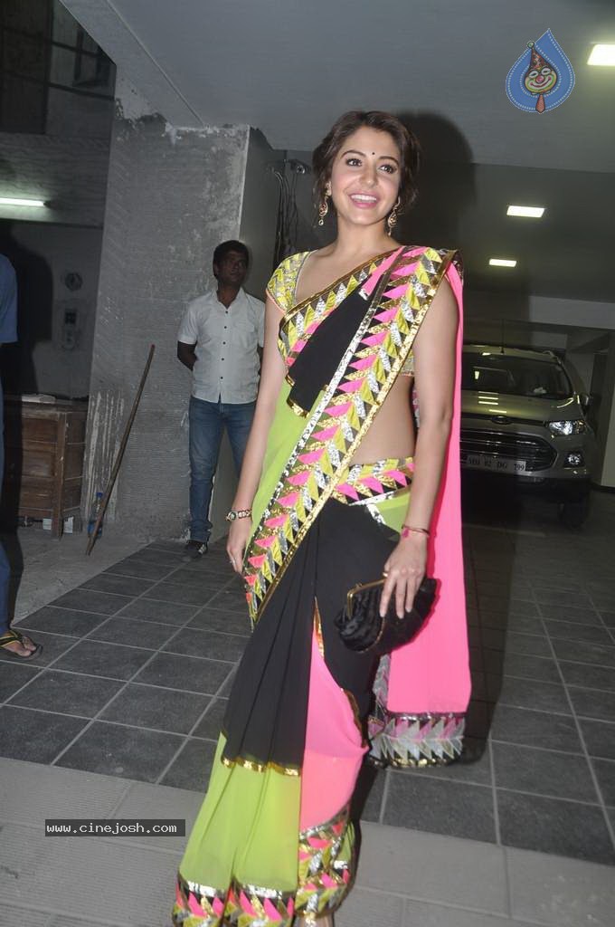 Bolly Celebs at Diwali Celebrations  - 27 / 152 photos