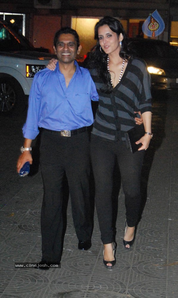 Bolly Celebs at Diwali Celebrations  - 46 / 152 photos