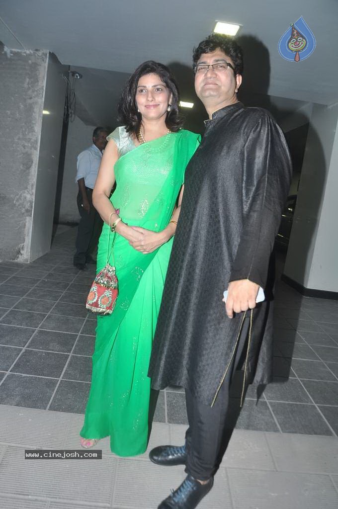 Bolly Celebs at Diwali Celebrations  - 82 / 152 photos