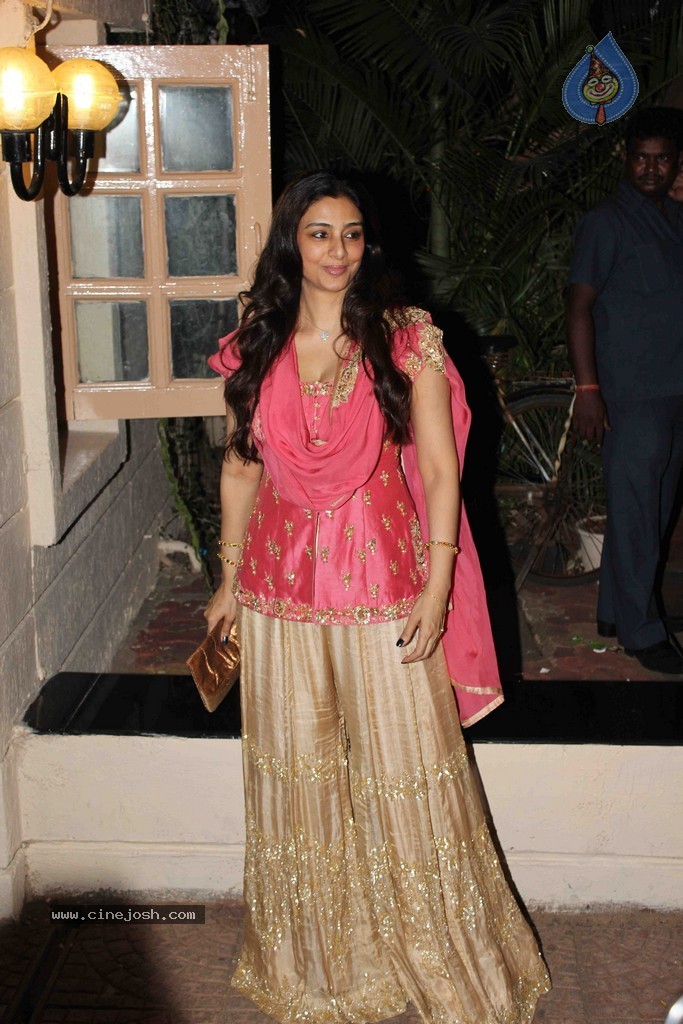 Bolly Celebs at Ekta Kapoor Diwali 2014 Party - 3 / 48 photos
