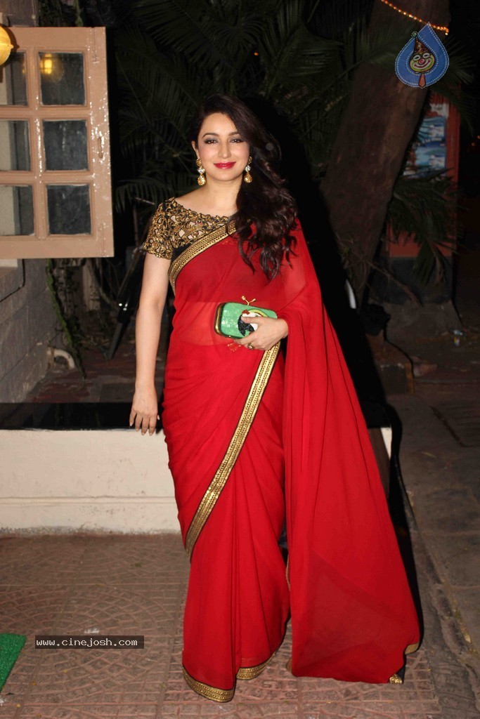 Bolly Celebs at Ekta Kapoor Diwali 2014 Party - 7 / 48 photos