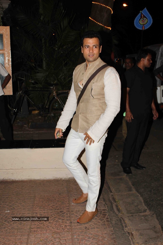 Bolly Celebs at Ekta Kapoor Diwali 2014 Party - 12 / 48 photos