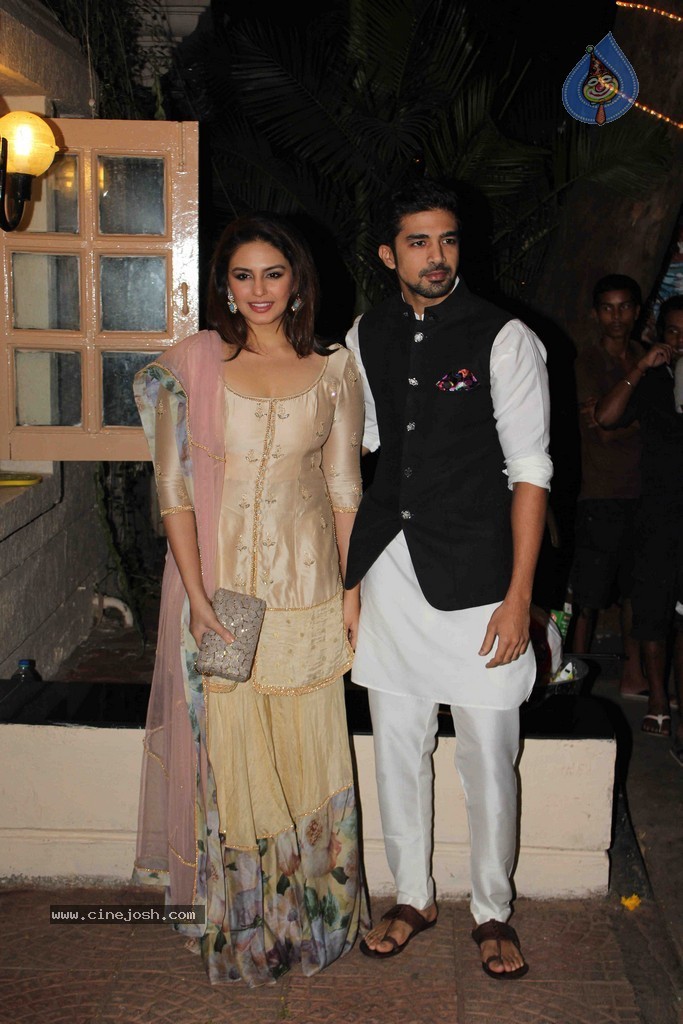 Bolly Celebs at Ekta Kapoor Diwali 2014 Party - 23 / 48 photos