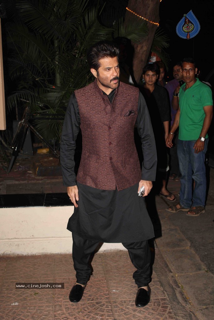 Bolly Celebs at Ekta Kapoor Diwali 2014 Party - 45 / 48 photos