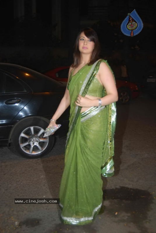 Bolly Celebs at Ekta Kapoor Diwali Party - 32 / 56 photos