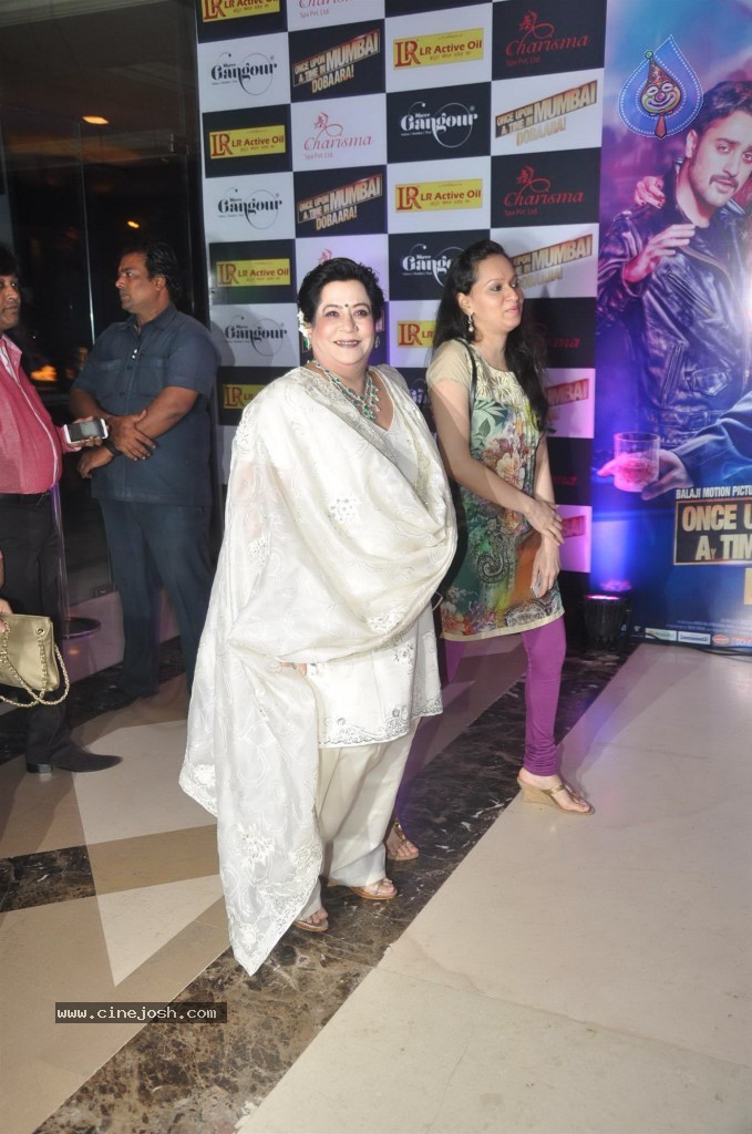 Bolly Celebs at Ekta Kapoor Iftar Party - 60 / 113 photos