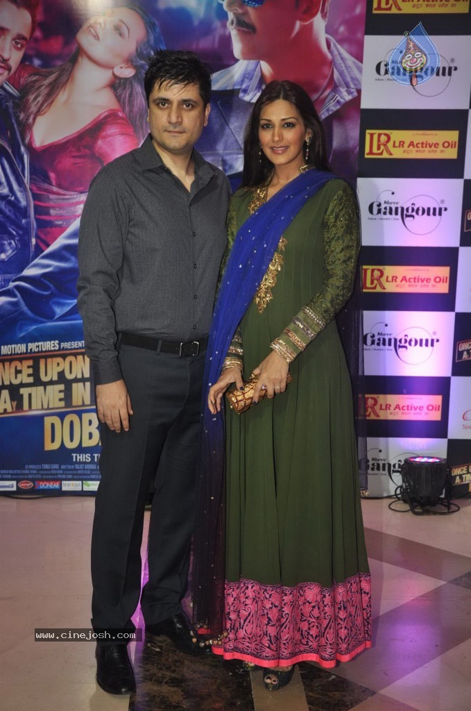 Bolly Celebs at Ekta Kapoor Iftar Party - 90 / 113 photos