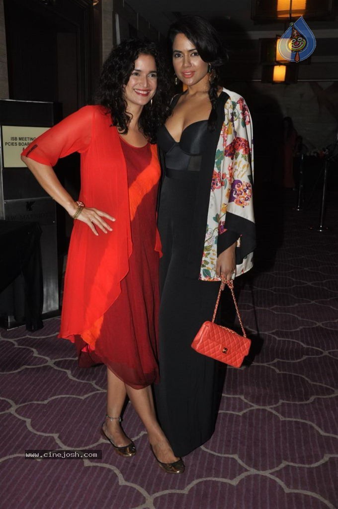 Bolly Celebs at Face of Jet Gems Launch - 77 / 87 photos