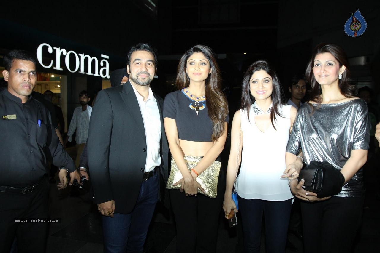 Bolly Celebs at Fast n Furious 7 Premiere - 53 / 90 photos