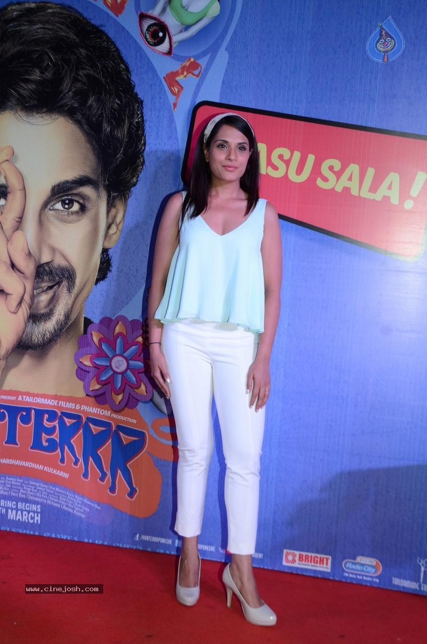 Bolly Celebs at Film Hunterrr Premiere - 54 / 61 photos