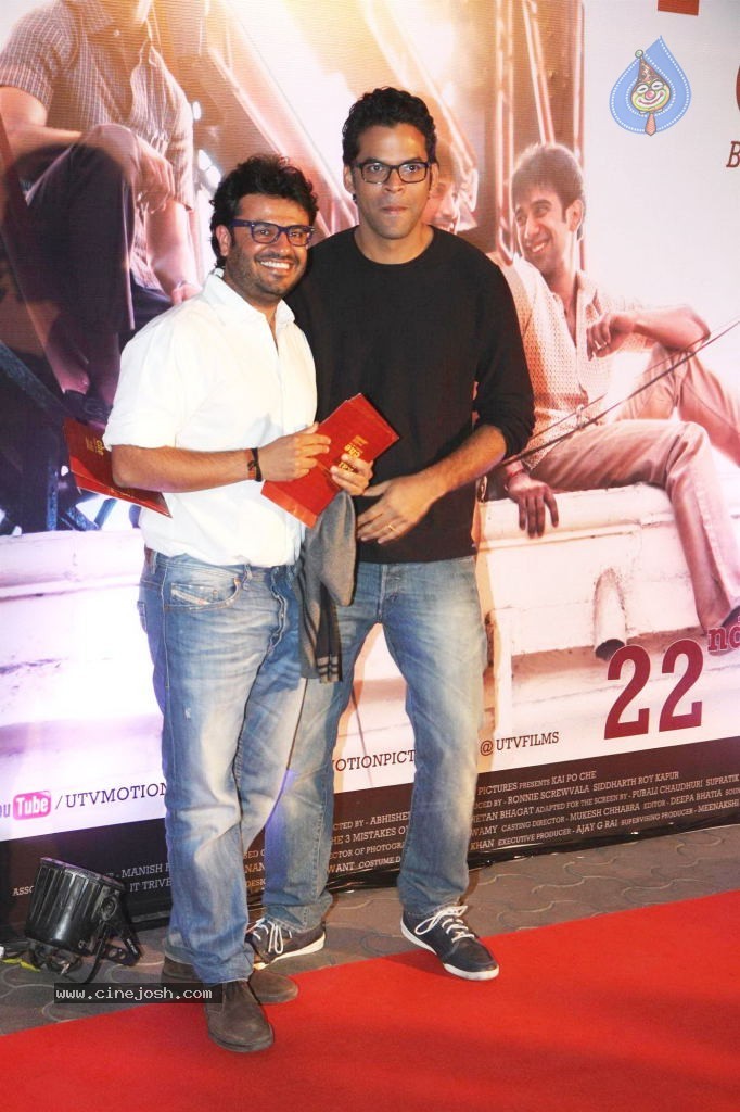 Bolly Celebs at Film KAI PO CHE Premiere - 48 / 82 photos