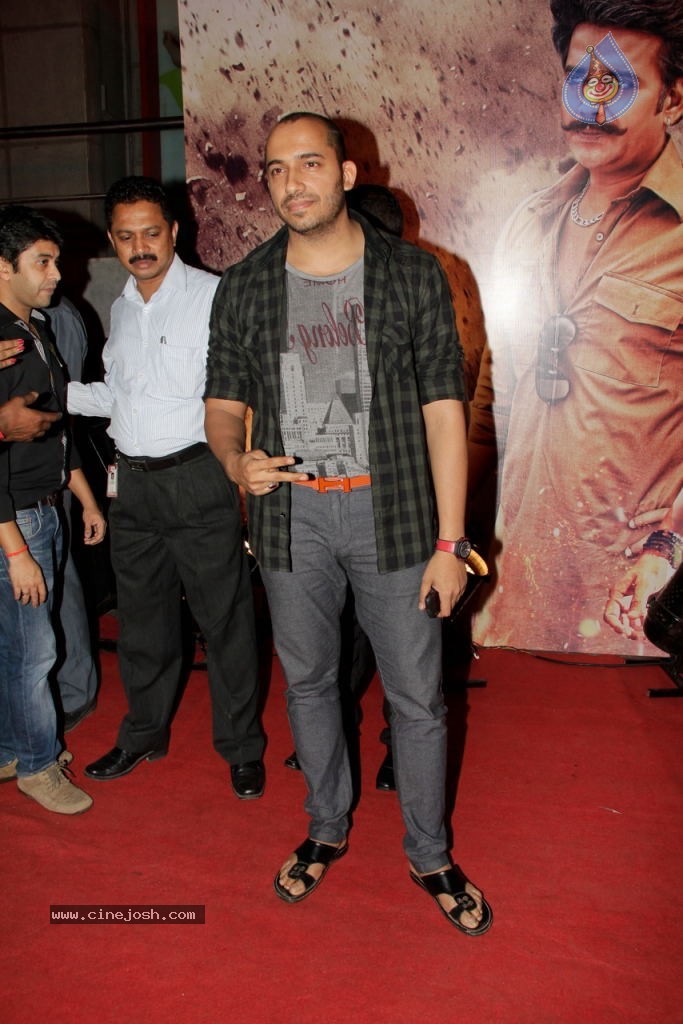 Bolly Celebs at Film Zilla Ghaziabad Movie Premiere - 22 / 72 photos