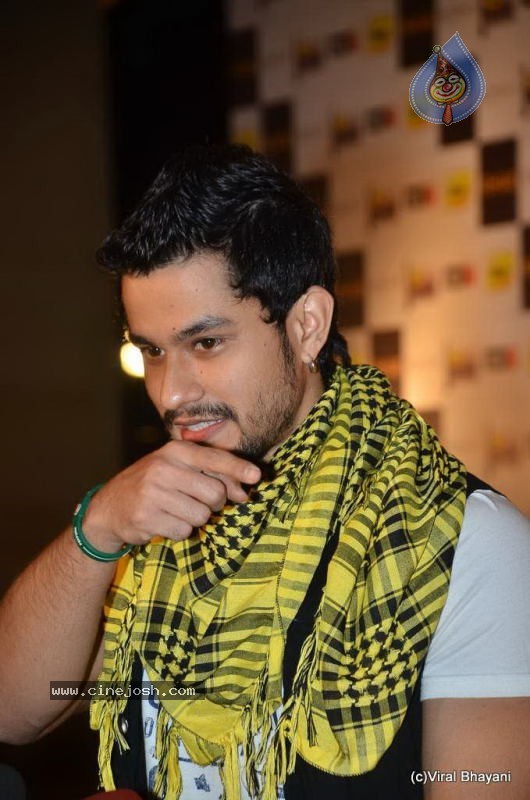 Filmfare Nominations Bash - 38 / 114 photos