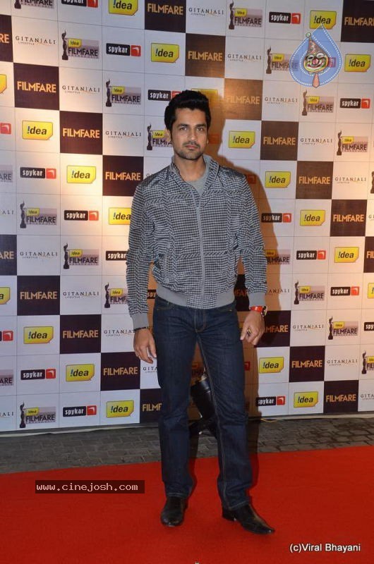Filmfare Nominations Bash - 53 / 114 photos
