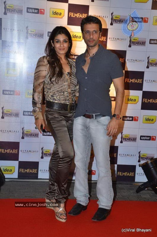 Filmfare Nominations Bash - 75 / 114 photos
