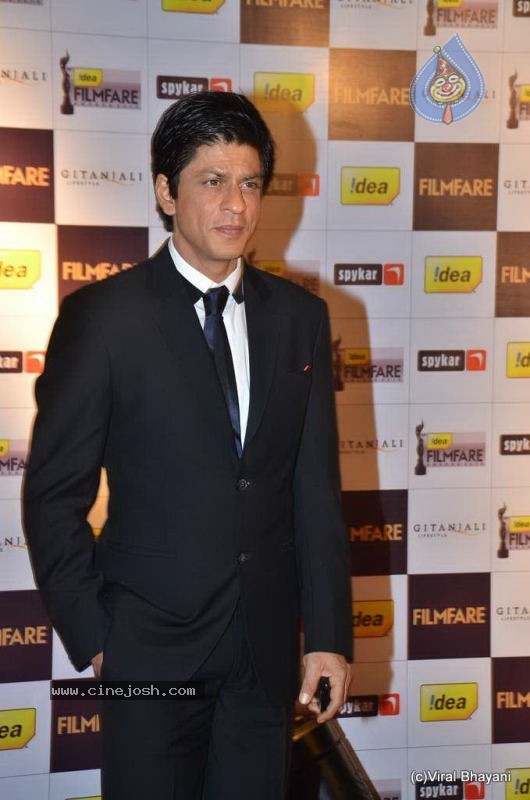 Filmfare Nominations Bash - 78 / 114 photos