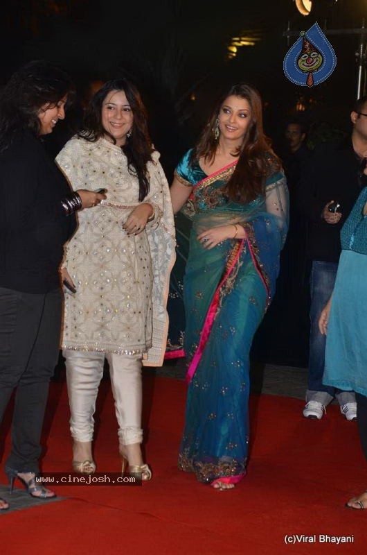 Filmfare Nominations Bash - 101 / 114 photos