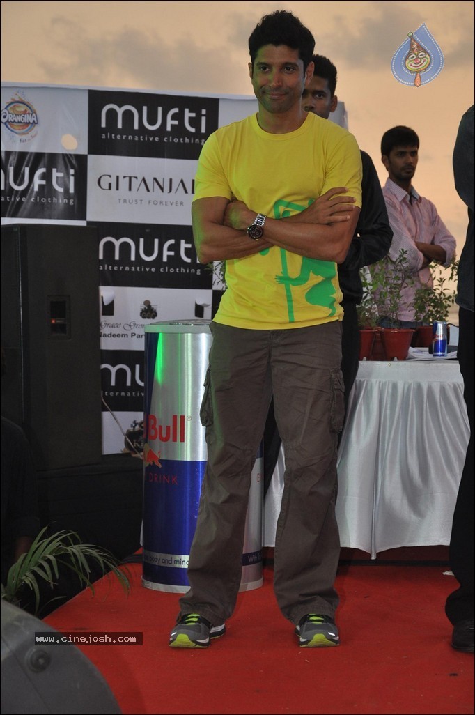 Bolly Celebs at Go Green Campaign  - 34 / 81 photos