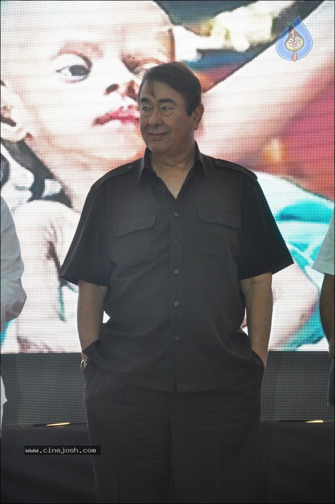 Bolly Celebs at Go Green Campaign  - 67 / 81 photos