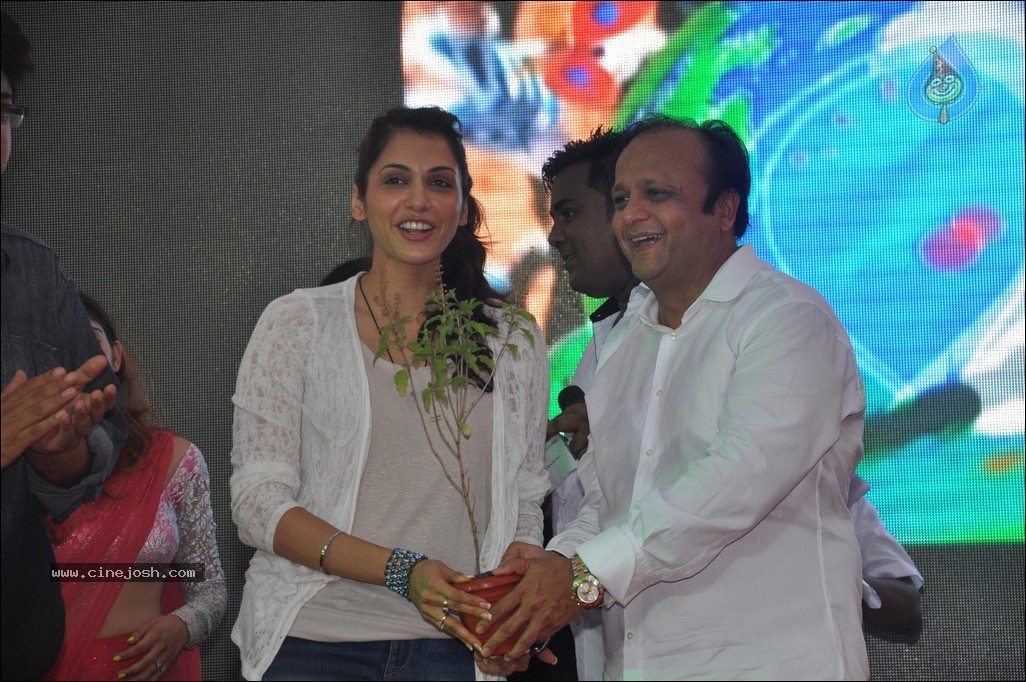 Bolly Celebs at Go Green Campaign  - 68 / 81 photos