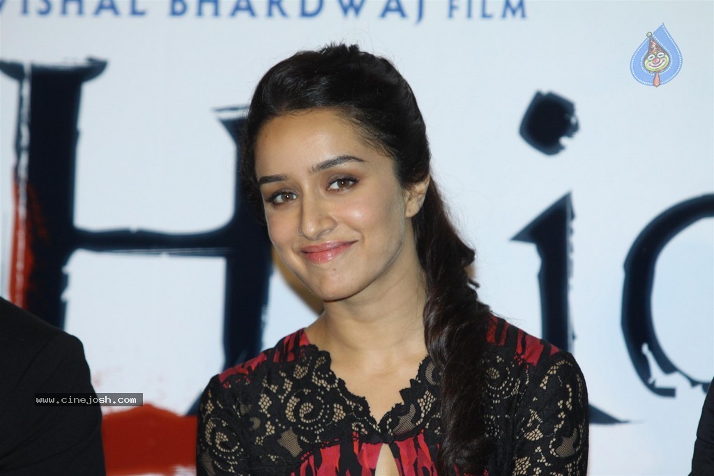 Bolly Celebs at Haider Trailer Launch - 29 / 89 photos