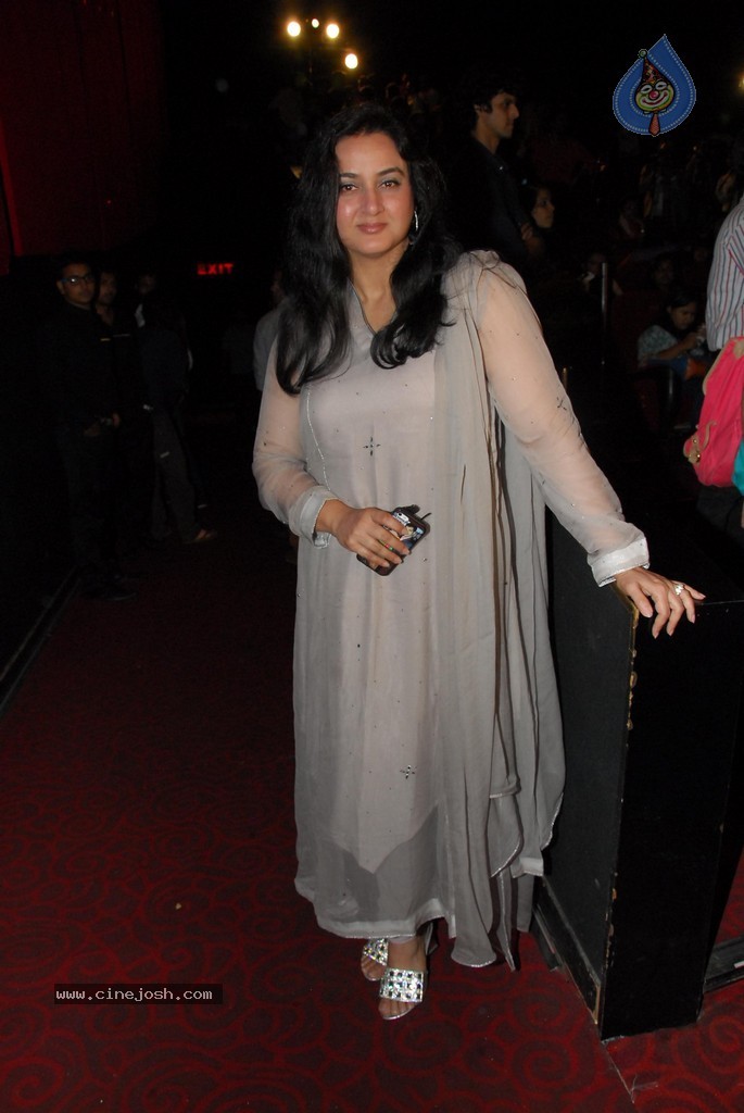 Bolly Celebs at Haider Trailer Launch - 41 / 89 photos