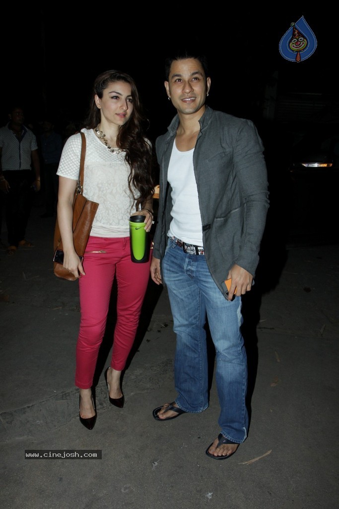 Bolly Celebs at Happy Ending Special Screening  - 22 / 63 photos