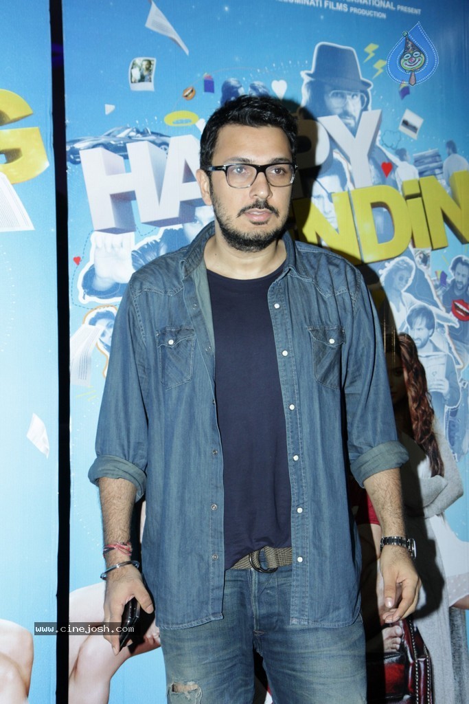 Bolly Celebs at Happy Ending Special Screening  - 26 / 63 photos