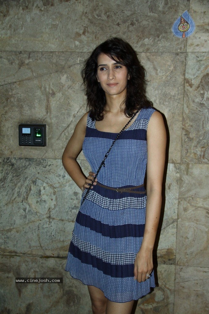 Bolly Celebs at Hawaa Hawaai Special Show - 5 / 99 photos