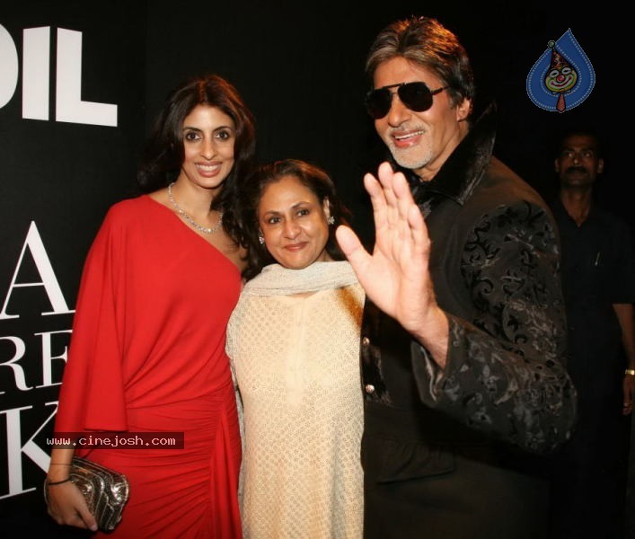 Bolly Celebs at HDIL India Couture Week Day 2 - 14 / 109 photos